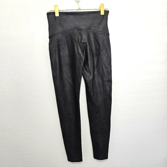 NWT Spanx | SPANXshape™ Faux Leather Leggings Matte 2437P, Womens 1X - Picture 5 of 10